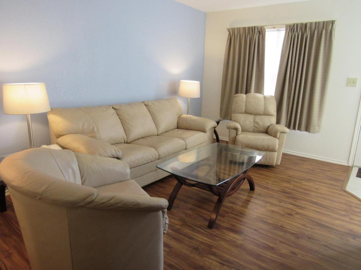 Donna Victoria Palms Inn And Suites מראה חיצוני תמונה