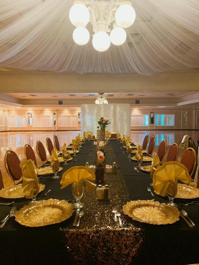 Donna Victoria Palms Inn And Suites מראה חיצוני תמונה