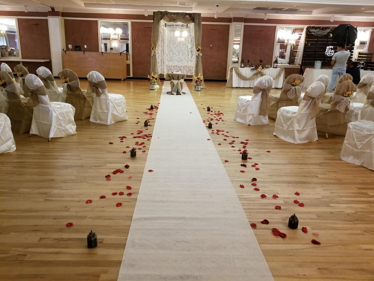 Donna Victoria Palms Inn And Suites מראה חיצוני תמונה