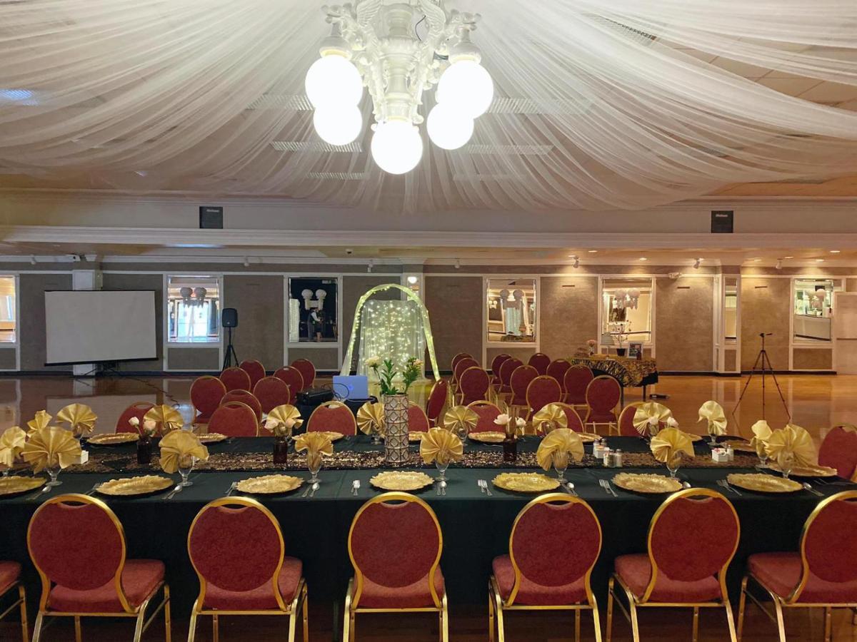 Donna Victoria Palms Inn And Suites מראה חיצוני תמונה